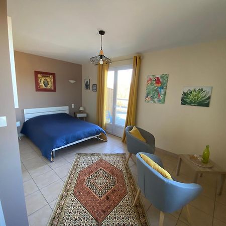 Val St Georges Hotel Saint-Georges-de-Luzencon Ngoại thất bức ảnh