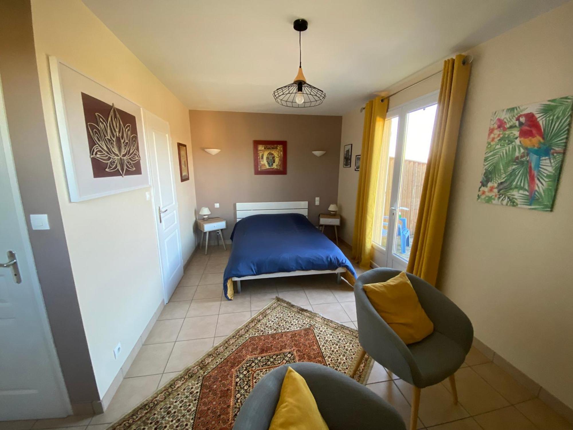 Val St Georges Hotel Saint-Georges-de-Luzencon Ngoại thất bức ảnh