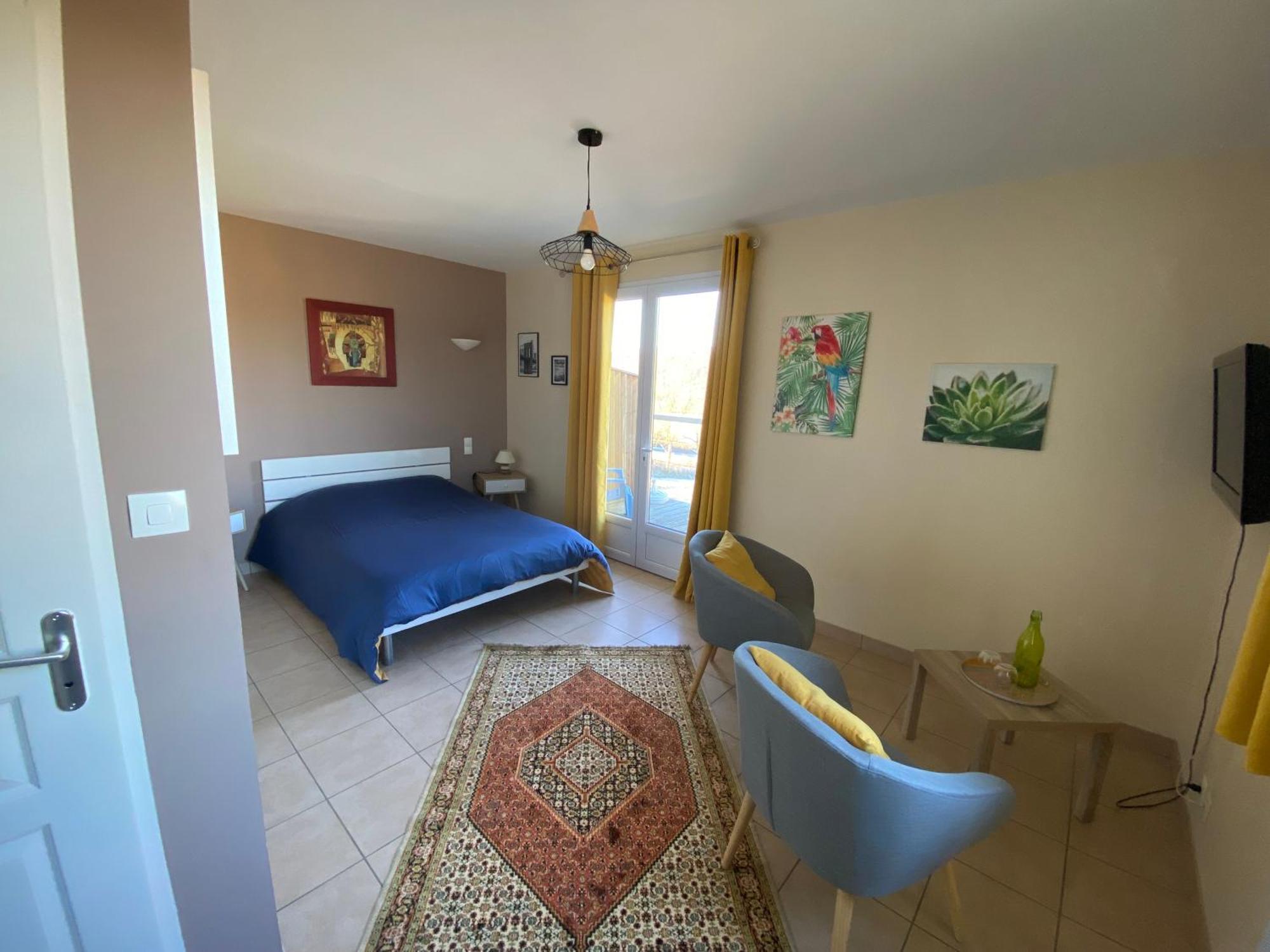 Val St Georges Hotel Saint-Georges-de-Luzencon Ngoại thất bức ảnh